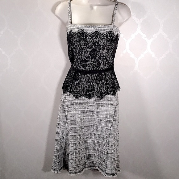 The Limited Dresses & Skirts - THE LIMITED LACE TOP & SKIRT